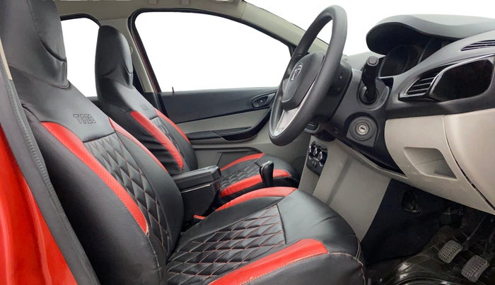 2016 Tata Tiago XT PETROL, Petrol, Manual, 67,045 km, Right Side Front Door Cabin