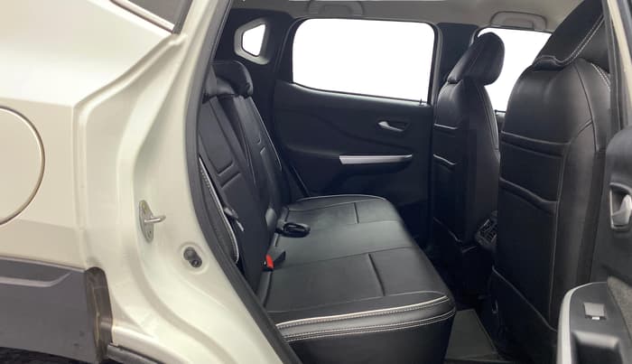 2023 Nissan MAGNITE XV PREMIUM TURBO CVT DUAL TONE, Petrol, Automatic, 6,857 km, Right Side Rear Door Cabin