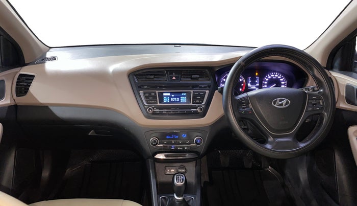 2015 Hyundai Elite i20 SPORTZ 1.2 (O), Petrol, Manual, 13,423 km, Dashboard