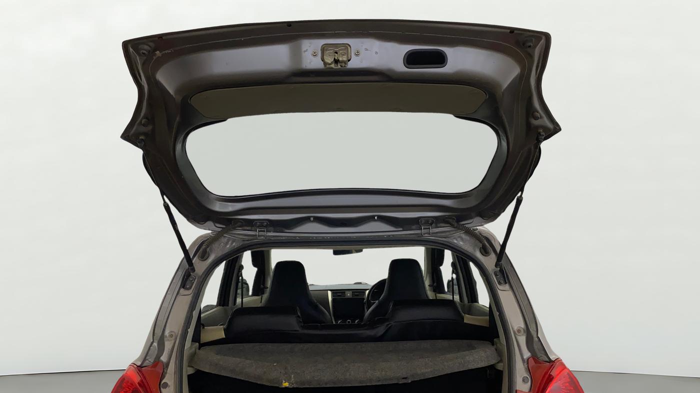 2017 Maruti Celerio VXI CNG, CNG, Manual, 83,425 km, Boot Door Open