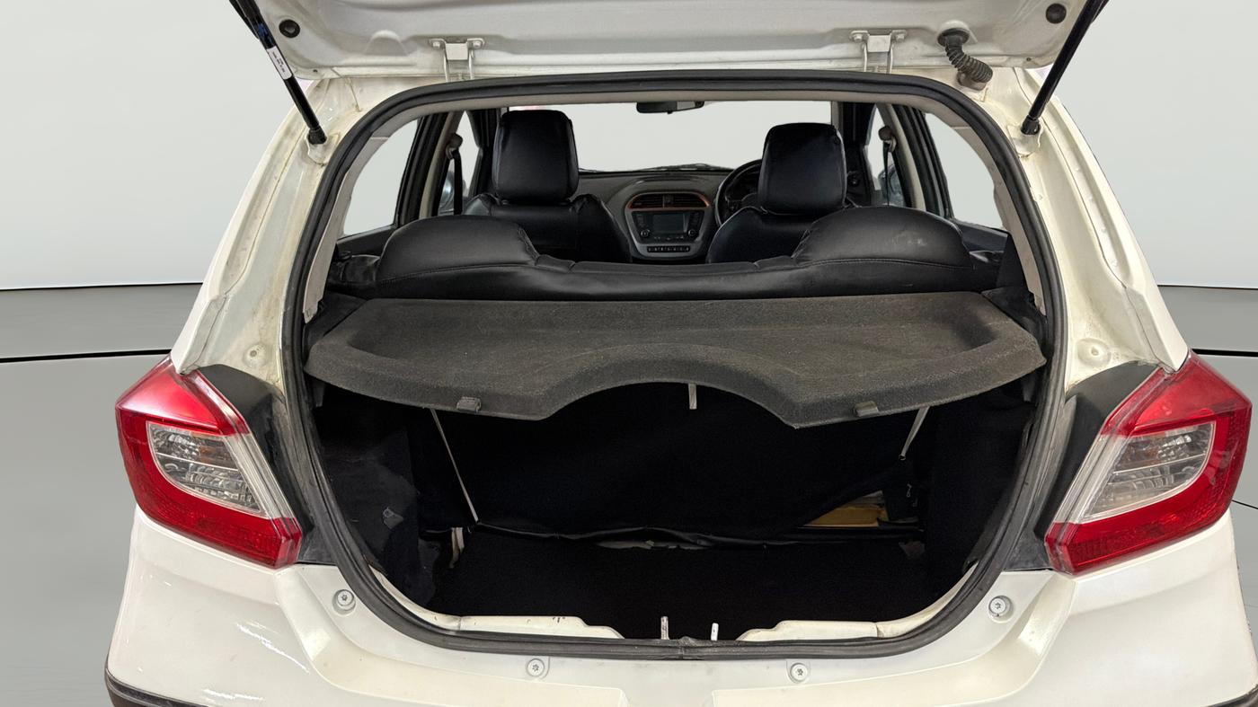 2018 Tata TIAGO NRG PETROL, Petrol, Manual, 68,575 km, Boot Open Zoomed View