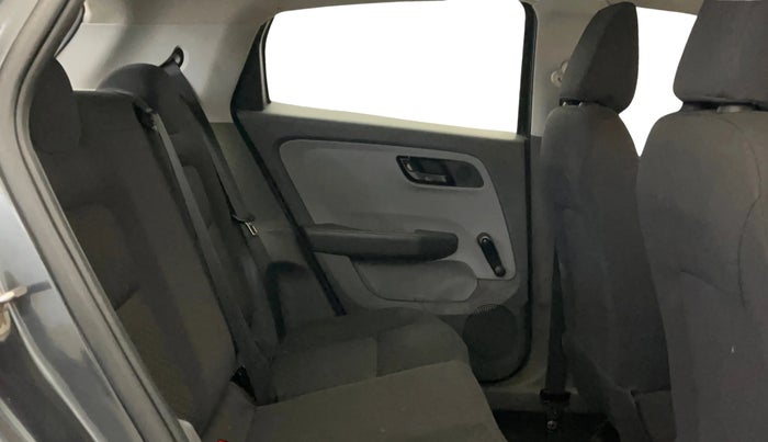 2020 Tata ALTROZ XE PETROL, Petrol, Manual, 28,916 km, Right Side Rear Door Cabin