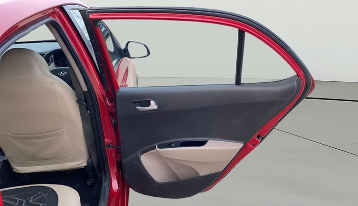 2015 Hyundai Xcent S (O) 1.2, Petrol, Manual, 97,591 km, RHS Rear Door