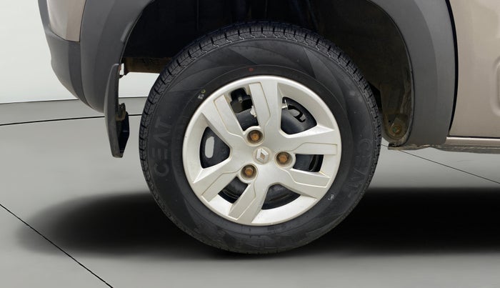 2015 Renault Kwid RXL, Petrol, Manual, 63,102 km, Right Rear Wheel