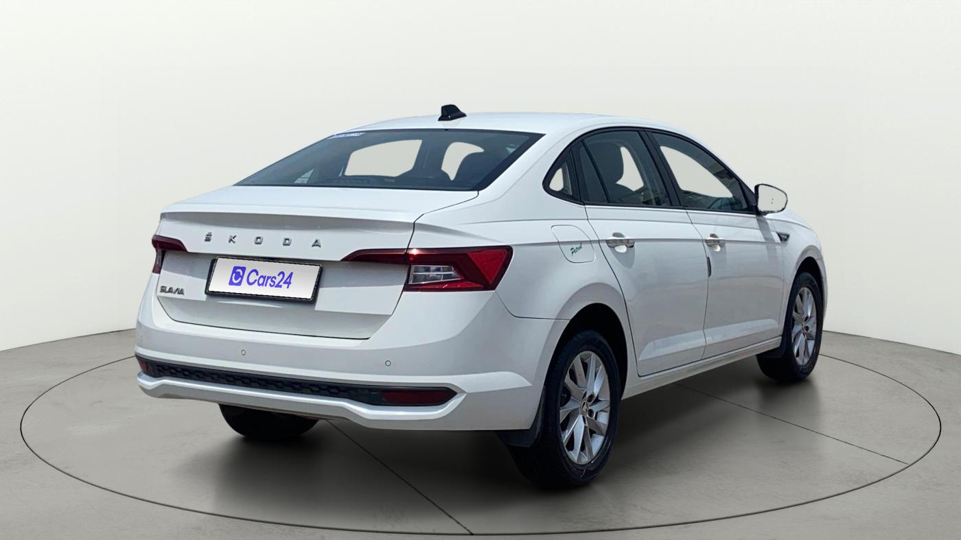 2023 Skoda SLAVIA AMBITION 1.0L TSI AT, Petrol, Automatic, 75,687 km, Right Back Diagonal