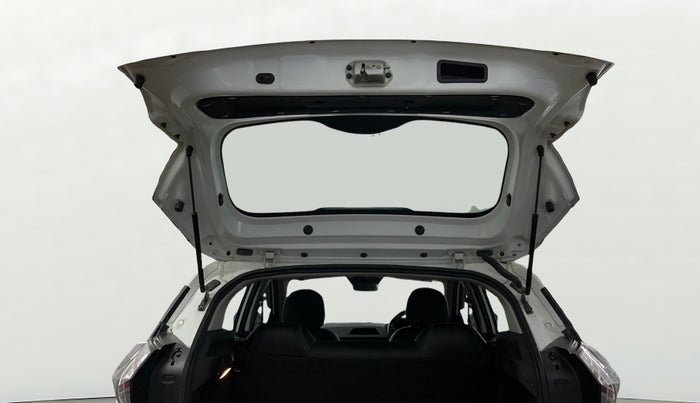 2021 Tata NEXON XMA SUNROOF DIESEL, Diesel, Automatic, 45,498 km, Boot Door Open