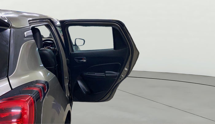 2019 Maruti Swift VXI, Petrol, Manual, 31,242 km, RHS Rear Door