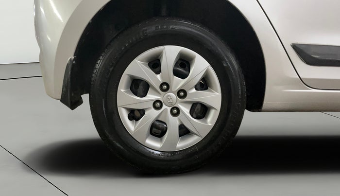 2017 Hyundai Elite i20 MAGNA EXECUTIVE 1.2, Petrol, Manual, 48,940 km, Right Rear Wheel