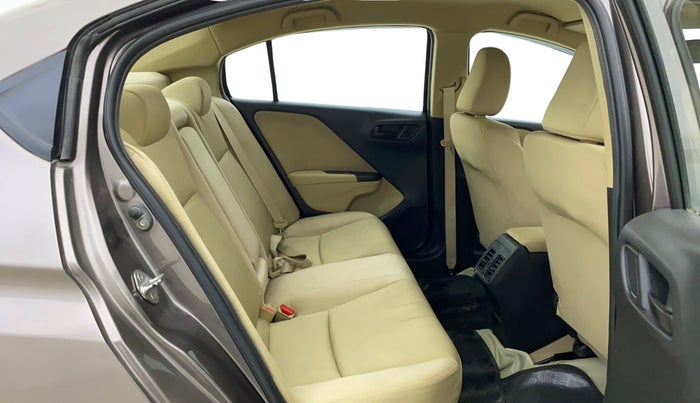 2015 Honda City 1.5L I-VTEC SV CVT, Petrol, Automatic, 35,449 km, Right Side Rear Door Cabin