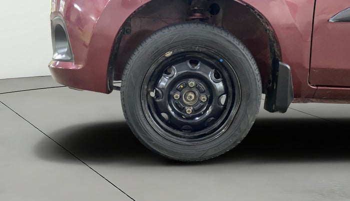 2016 Maruti Alto K10 VXI, Petrol, Manual, 74,169 km, Left Front Wheel