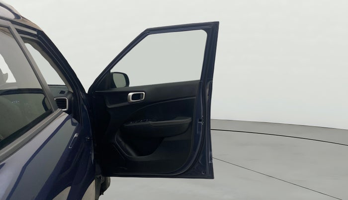 2019 Hyundai VENUE SX 1.0 (O) TURBO, Petrol, Manual, 30,983 km, RHS Front Door