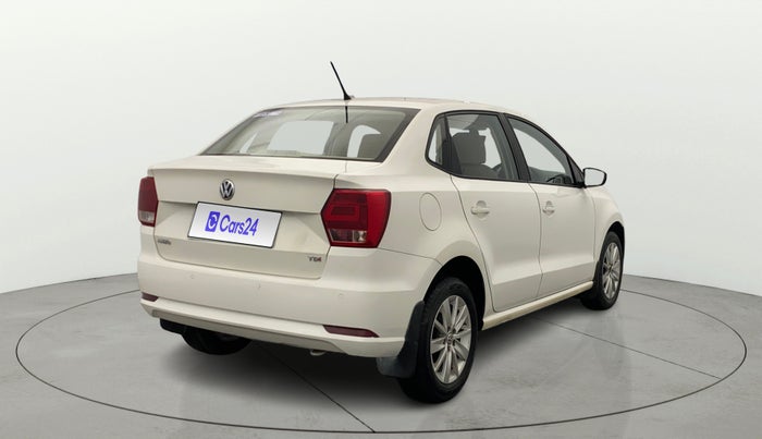 2017 Volkswagen Ameo HIGHLINE1.5L, Diesel, Manual, 33,742 km, Right Back Diagonal