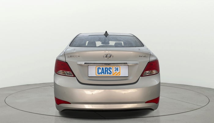 2016 Hyundai Verna 1.6 VTVT SX, Petrol, Manual, 38,980 km, Back/Rear