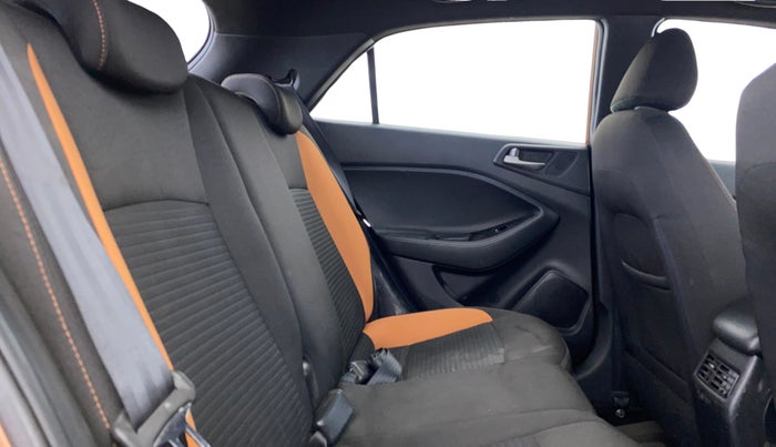 2015 Hyundai i20 Active 1.2 SX, Petrol, Manual, 99,915 km, Right Side Rear Door Cabin