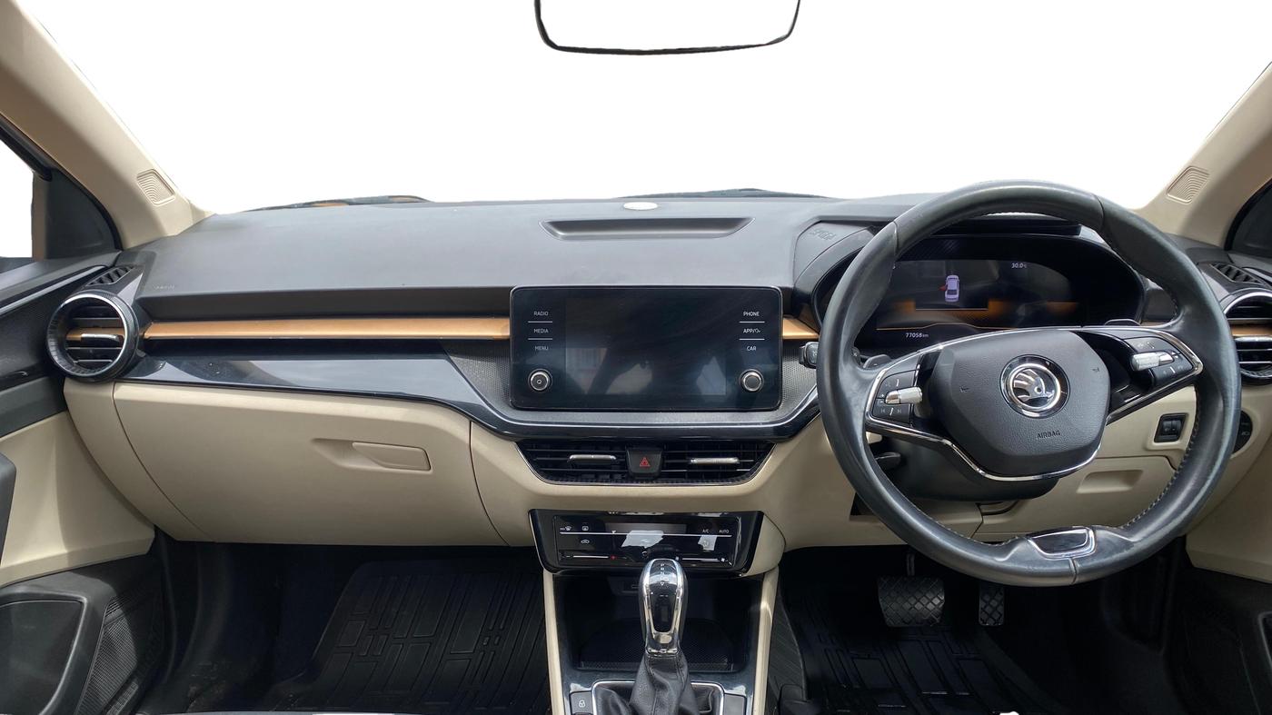 2023 Skoda SLAVIA STYLE 1.5L TSI DSG, Petrol, Automatic, 77,057 km, Dashboard
