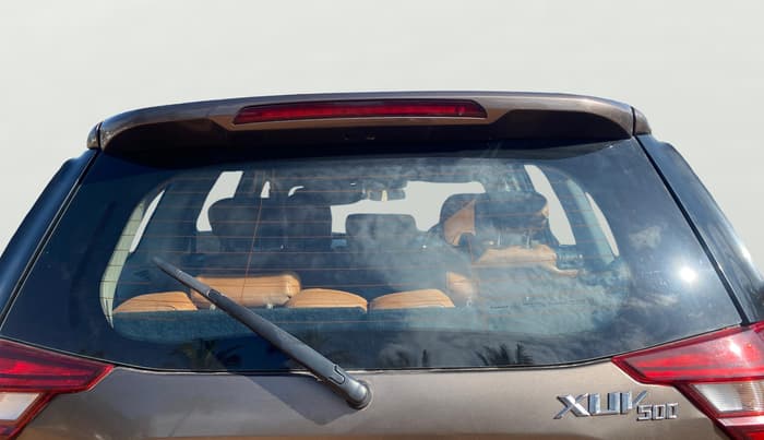 2019 Mahindra XUV500 W9 AT, Diesel, Automatic, 88,811 km, Rear Windshield