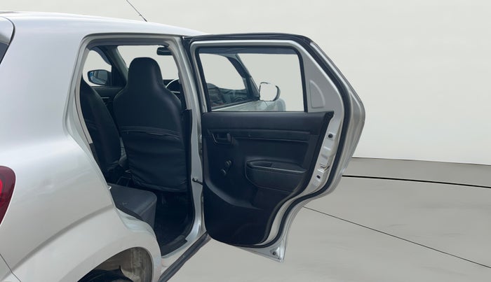 2022 Maruti S PRESSO VXI+, Petrol, Manual, 20,902 km, RHS Rear Door