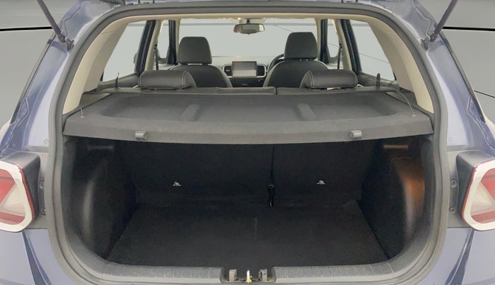 2019 Hyundai VENUE SX(O) 1.4 CRDI, Diesel, Manual, 37,203 km, Boot Open Zoomed View