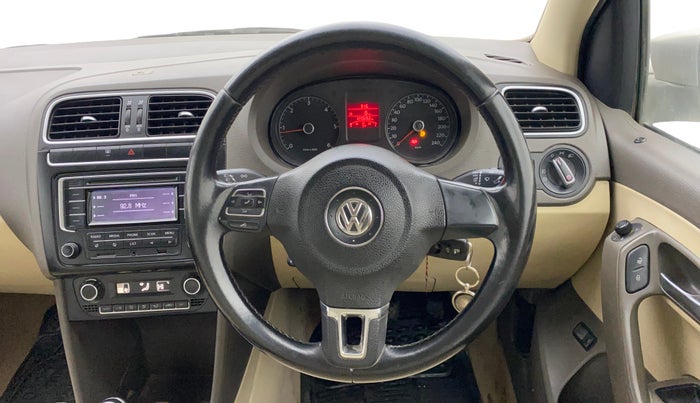 2014 Volkswagen Vento HIGHLINE DIESEL 1.6, Diesel, Manual, 12,300 km, Steering Wheel Close Up