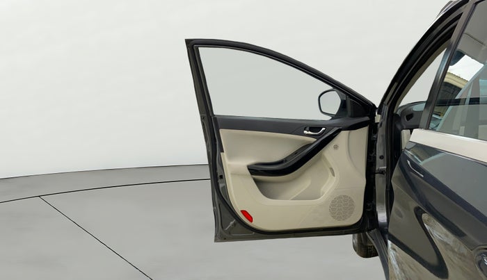 2020 Tata NEXON XZ PLUS (O) PETROL, Petrol, Manual, 17,461 km, LHS Front Door