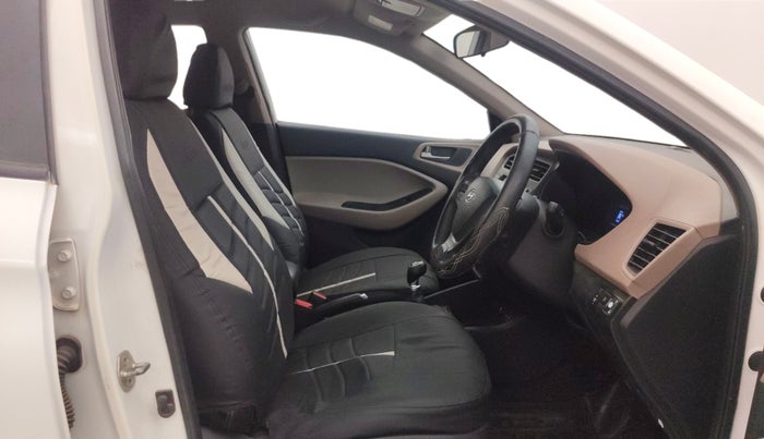2018 Hyundai Elite i20 ASTA 1.2 (O), CNG, Manual, 92,079 km, Right Side Front Door Cabin