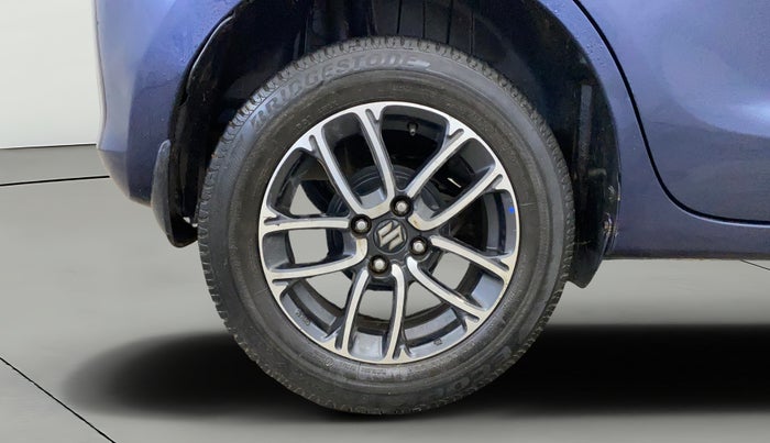 2019 Maruti Swift ZXI AMT, Petrol, Automatic, 79,250 km, Right Rear Wheel