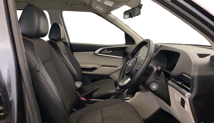 2023 KIA CARENS  PRESTIGE 1.5 TURBO PETROL IMT 7 STR , Petrol, Manual, 52,858 km, Right Side Front Door Cabin