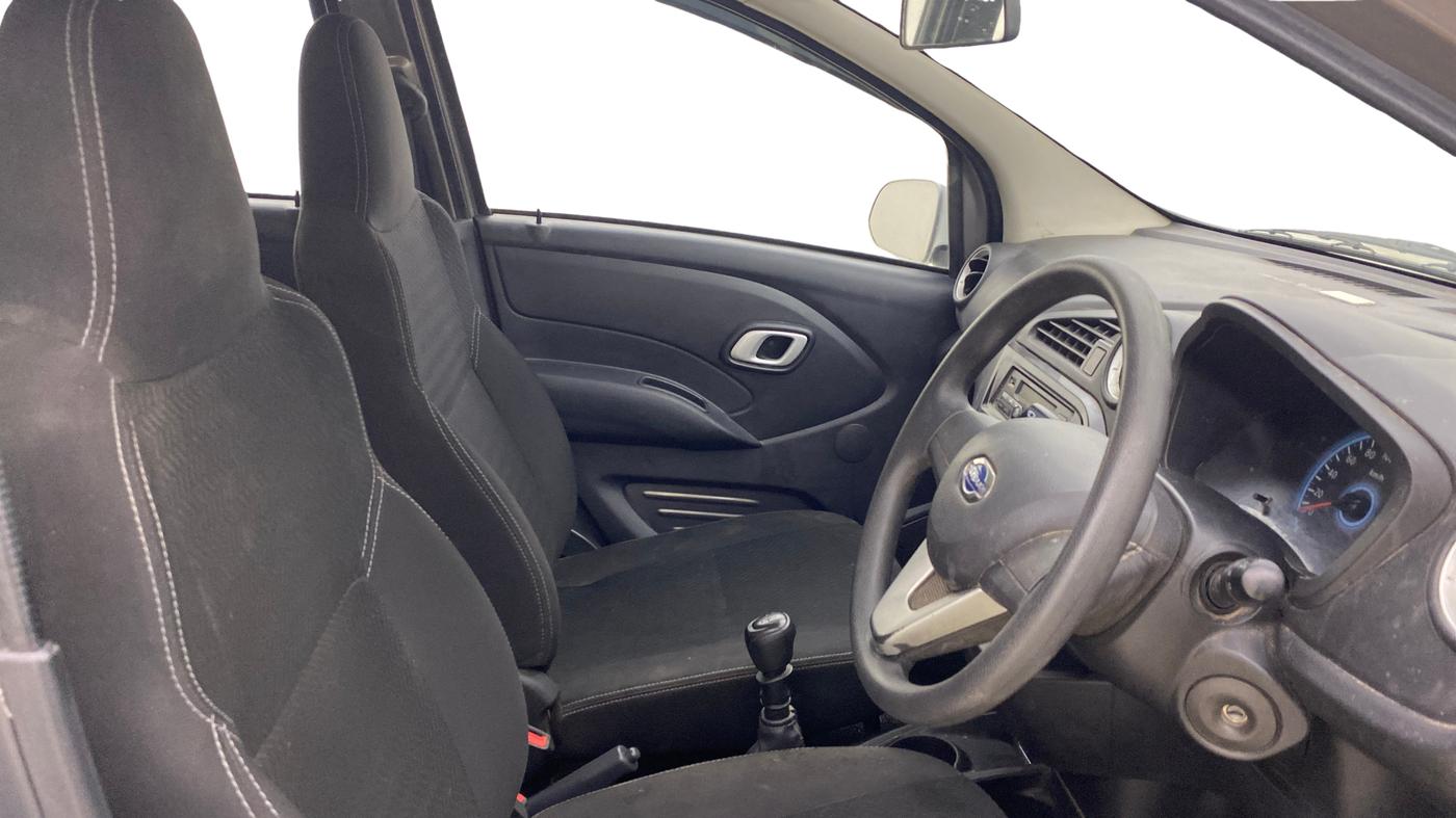 2018 Datsun Redi Go T(O) 1.0, Petrol, Manual, 75,461 km, Right Side Front Door Cabin