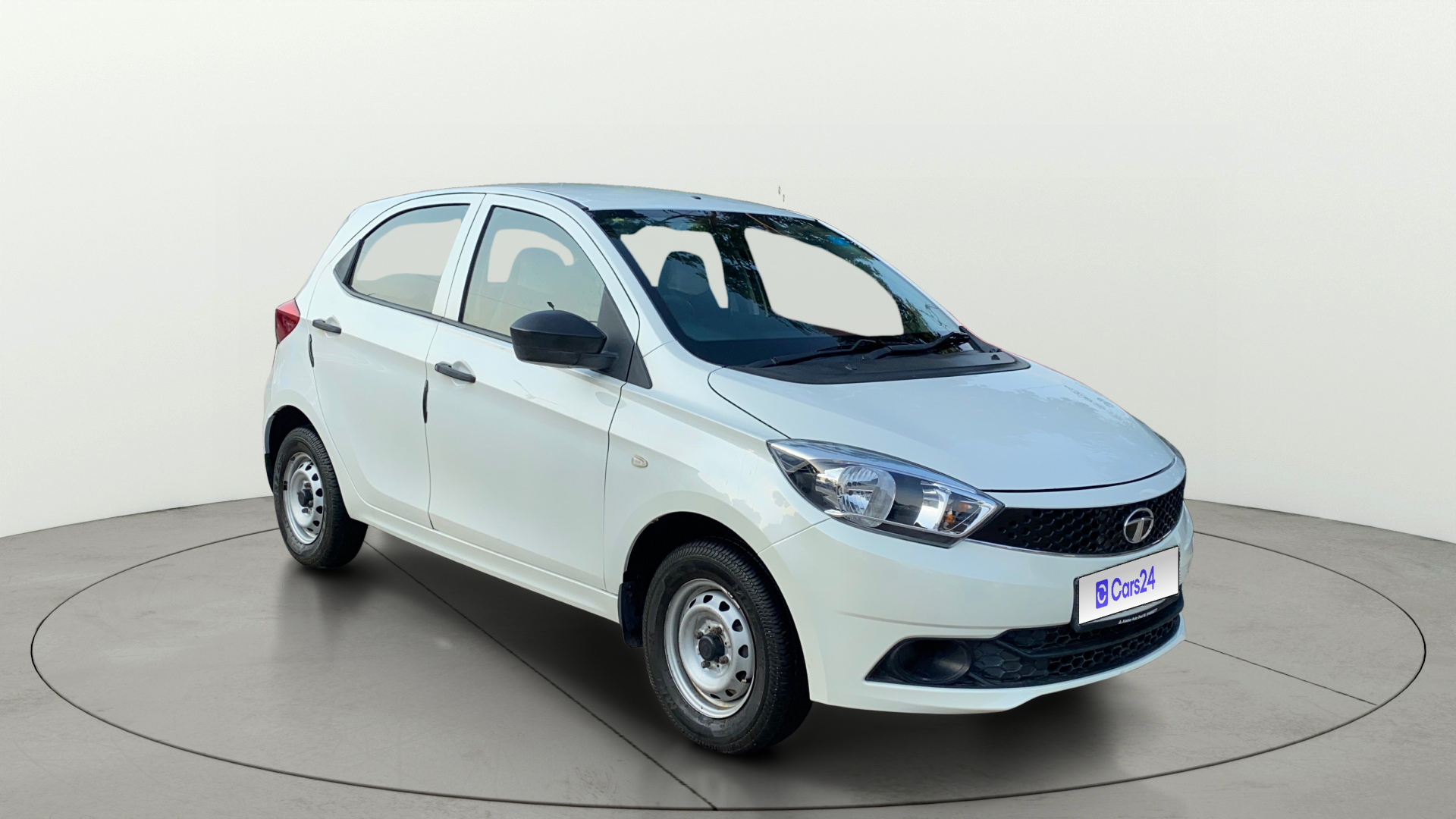 2017 Tata Tiago 2021-2026 XE PETROL 2017 Tata Tiago 2021-2026 XE PETROL