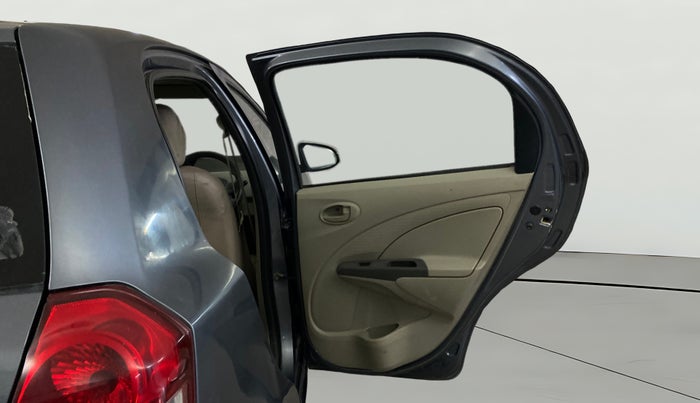 2016 Toyota Etios Liva GD, Diesel, Manual, 1,08,063 km, RHS Rear Door