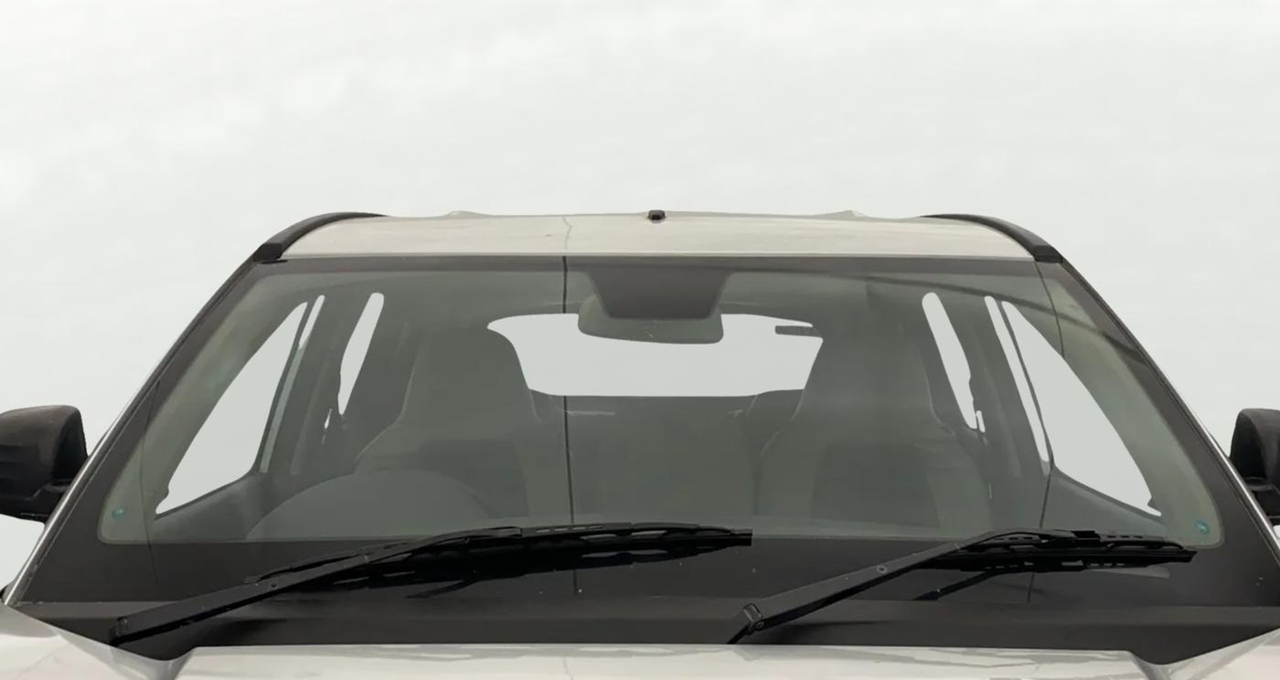 2019 Mahindra KUV 100 NXT K2 P 6 STR, Petrol, Manual, 45,633 km, Front Windshield