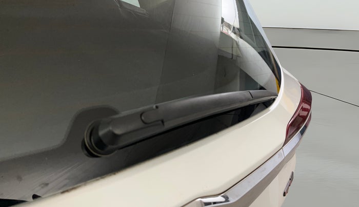 2021 KIA SELTOS HTK PLUS 1.5 IMT, Petrol, Manual, 27,942 km, Rear Wiper