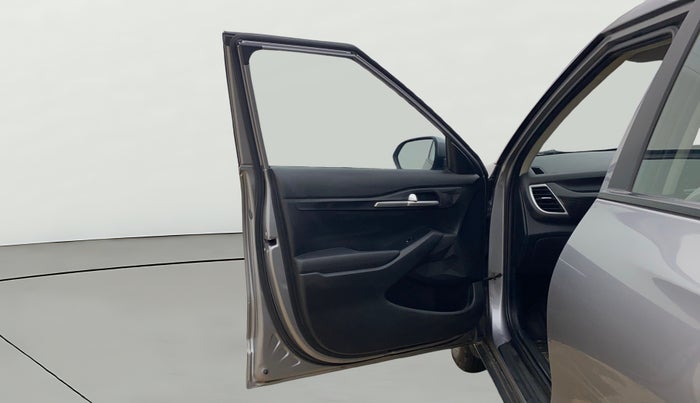 2021 KIA SELTOS HTK PLUS 1.5, Petrol, Manual, 69,629 km, LHS Front Door