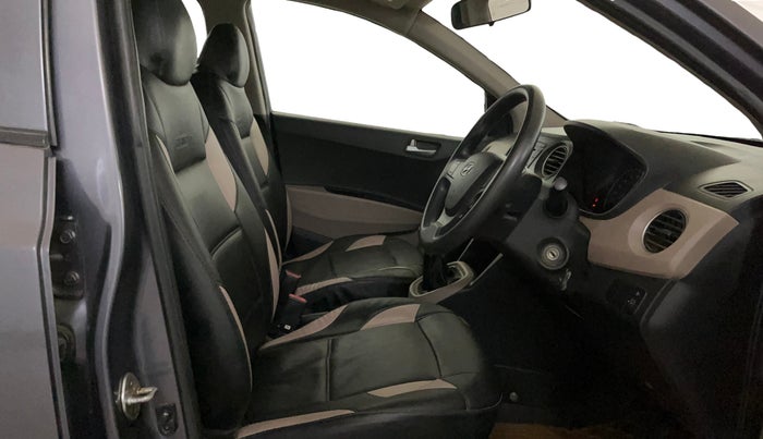 2016 Hyundai Grand i10 SPORTZ 1.2 KAPPA VTVT, Petrol, Manual, 18,360 km, Right Side Front Door Cabin