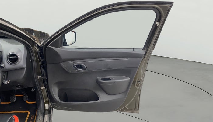 2018 Renault Kwid RXT 1.0 (O), Petrol, Manual, 23,684 km, RHS Front Door