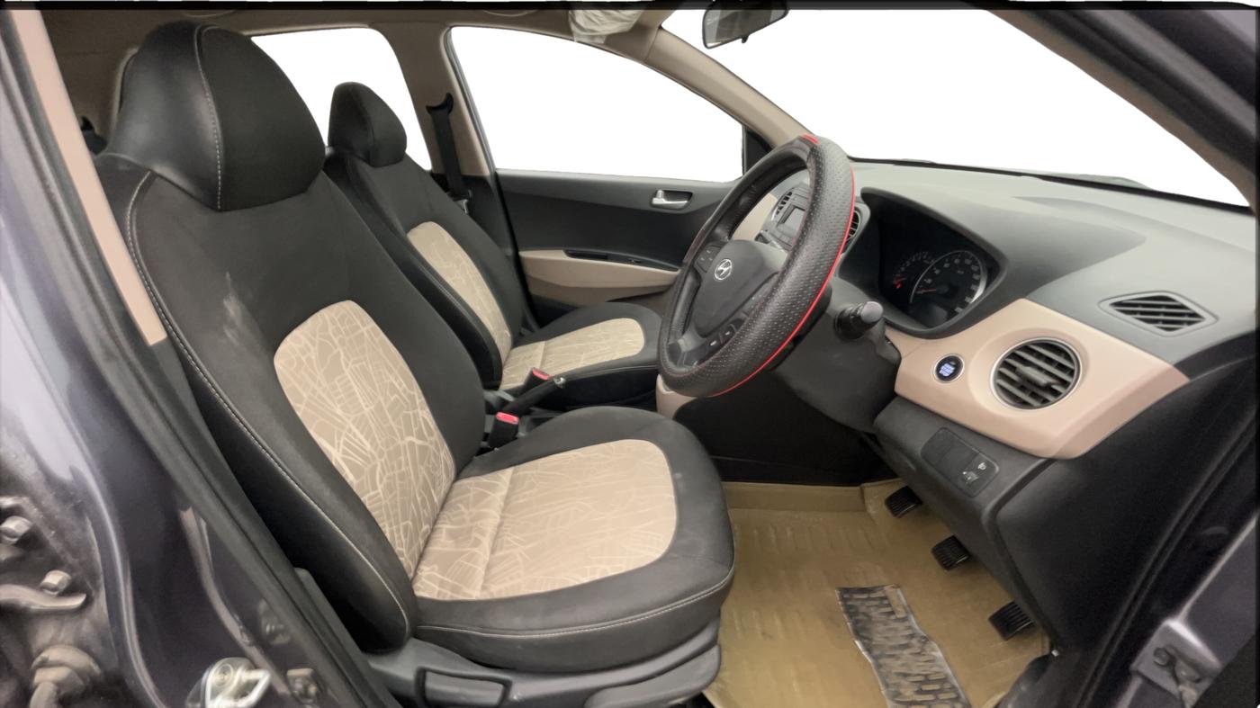 2016 Hyundai Grand i10 ASTA (O) 1.2 KAPPA VTVT, Petrol, Manual, 23,217 km, Right Side Front Door Cabin
