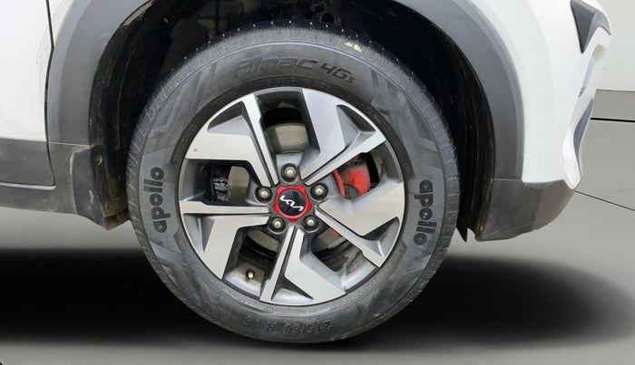 2021 KIA SONET GTX PLUS 1.5 AT, Diesel, Automatic, 39,311 km, Right Front Wheel