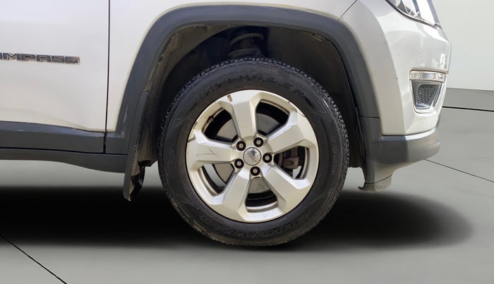 2017 Jeep Compass LIMITED 1.4 PETROL AT, Petrol, Automatic, 46,449 km, Right Front Wheel