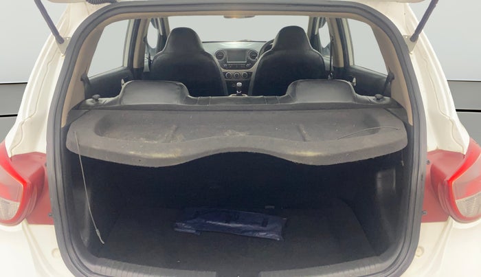 2020 Hyundai Grand i10 SPORTZ 1.2 KAPPA VTVT, Petrol, Manual, 17,111 km, Boot Open Zoomed View