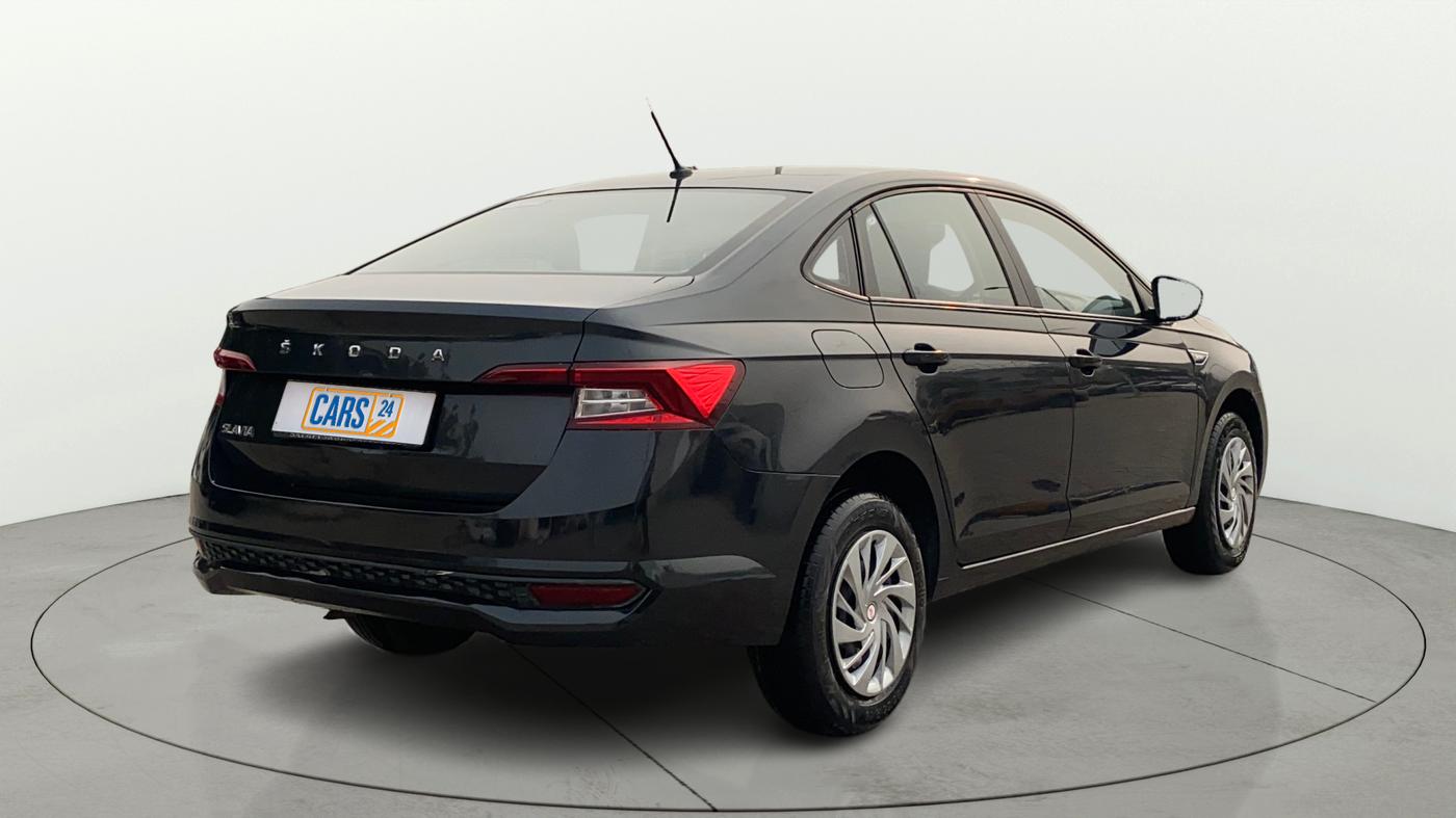 2022 Skoda SLAVIA ACTIVE 1.0L TSI MT, Petrol, Manual, 75,215 km, Right Back Diagonal