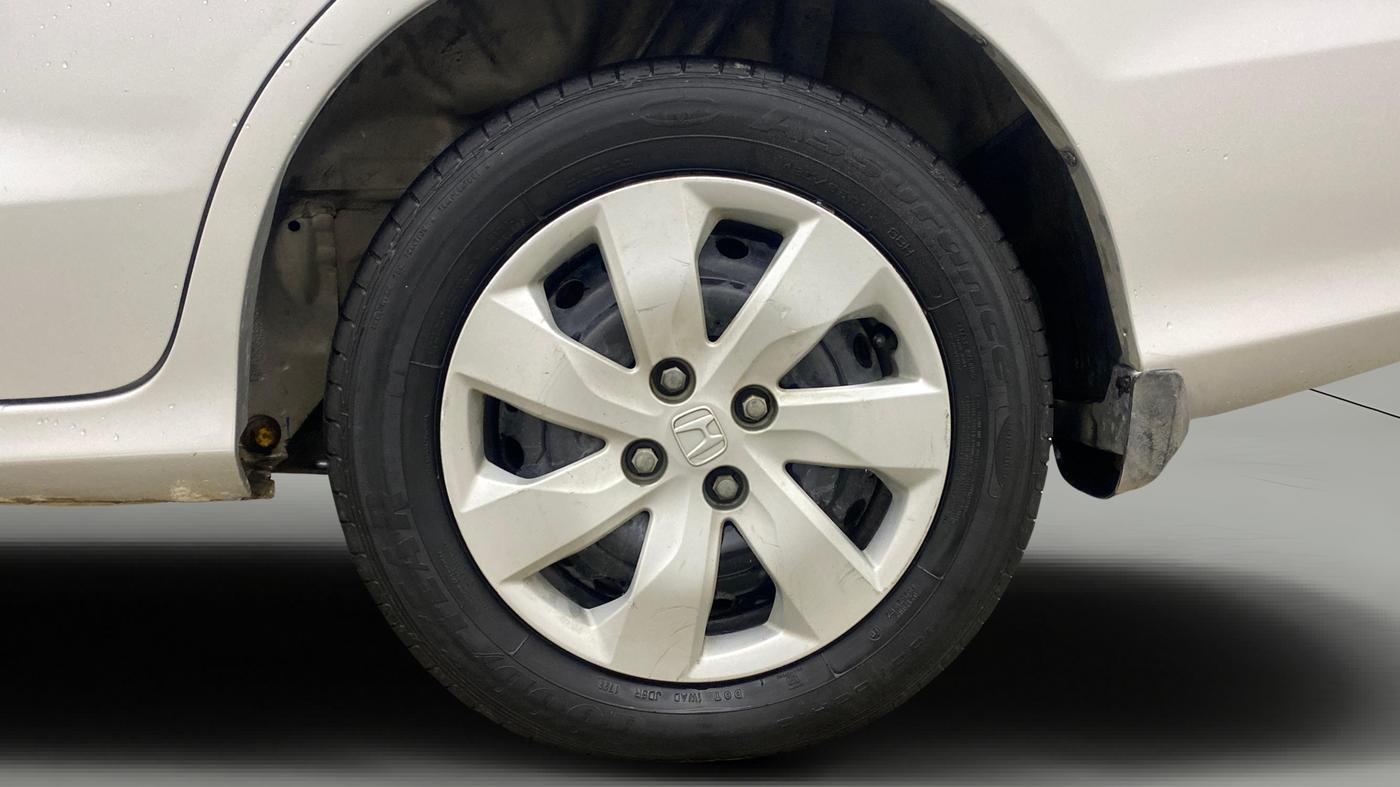 2014 Honda Mobilio 1.5L I-DTEC S, Diesel, Manual, 66,585 km, Left Rear Wheel