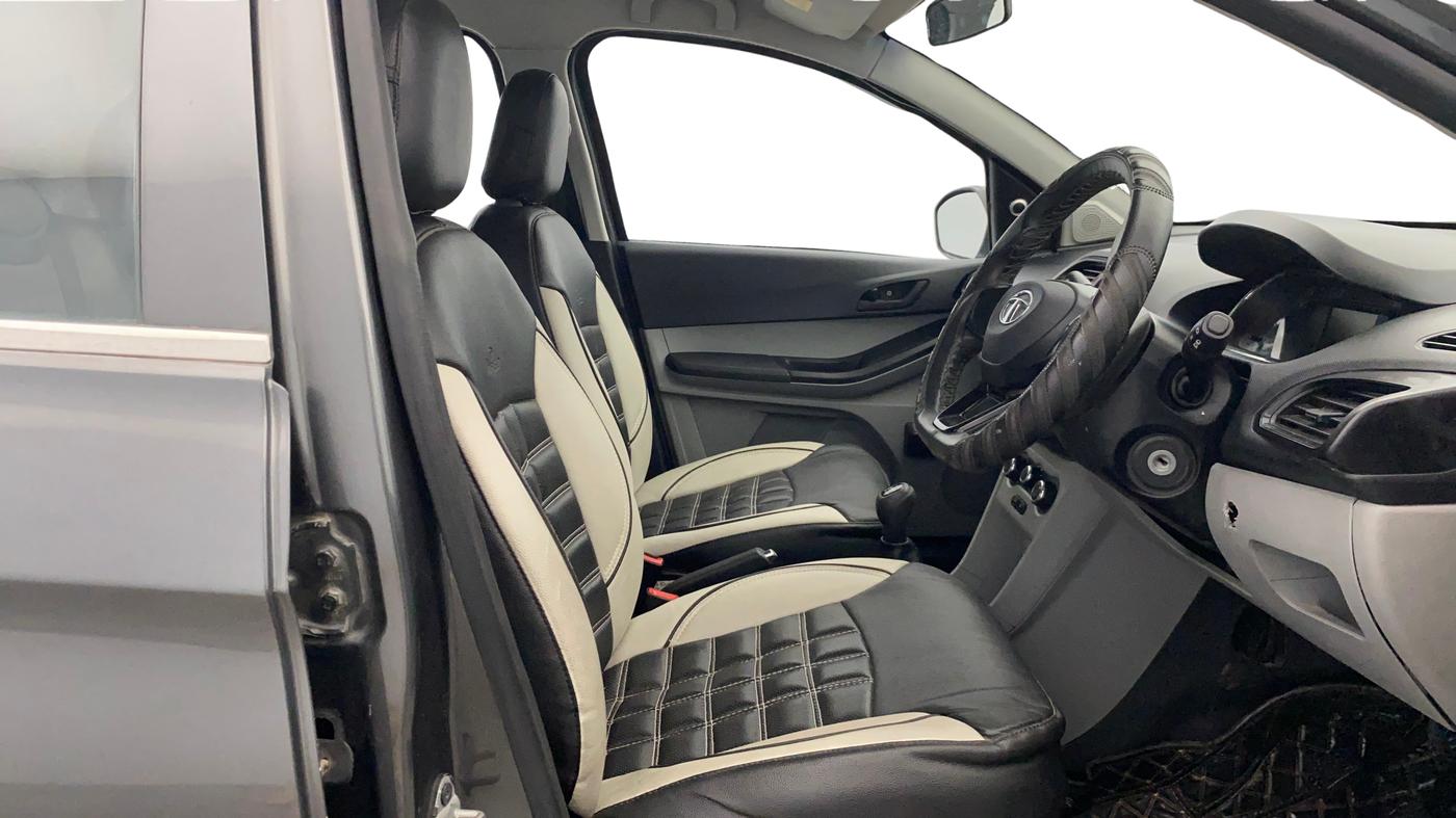 2021 Tata Tiago XE PETROL, Petrol, Manual, 4,384 km, Right Side Front Door Cabin