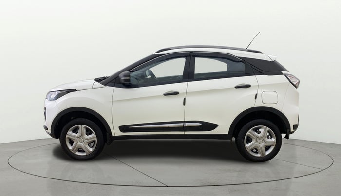 2022 Tata NEXON XM PETROL, Petrol, Manual, 56,901 km, Left Side
