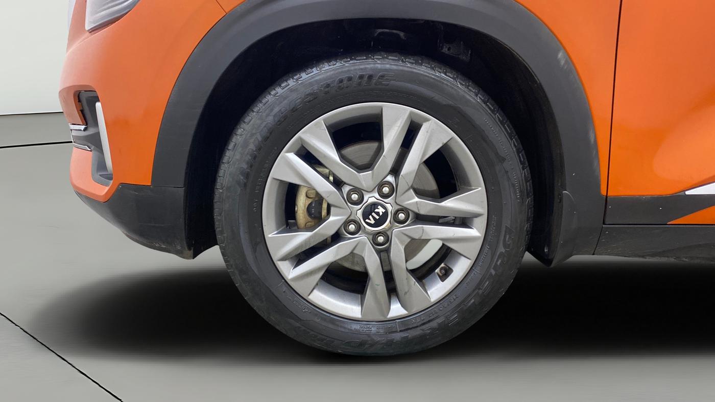 2020 KIA SELTOS HTX PLUS 1.5 DIESEL, Diesel, Manual, 1,39,258 km, Left Front Wheel