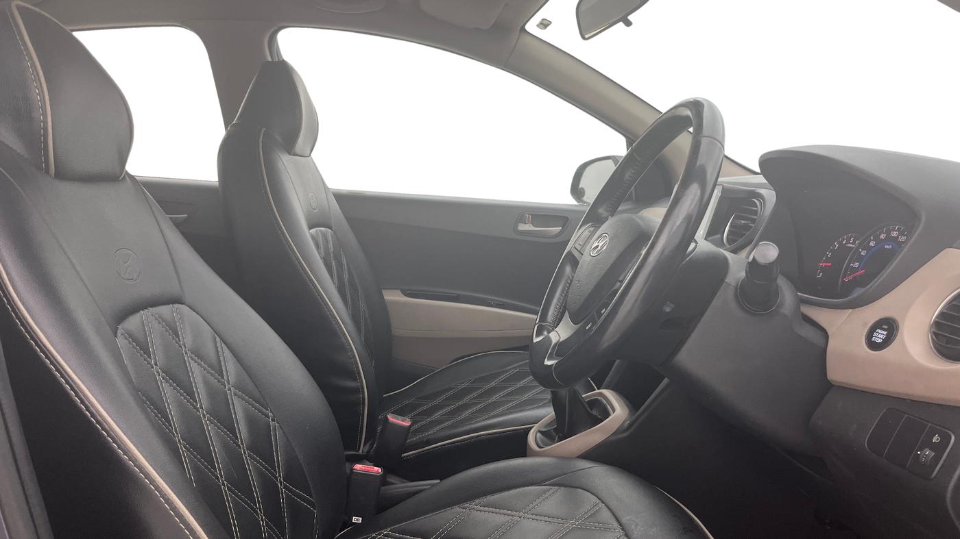 2015 Hyundai Grand i10 ASTA 1.1 CRDI, Diesel, Manual, 53,864 km, Right Side Front Door Cabin