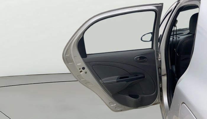 2013 Toyota Etios G, Petrol, Manual, 1,29,814 km, LHS Rear Door