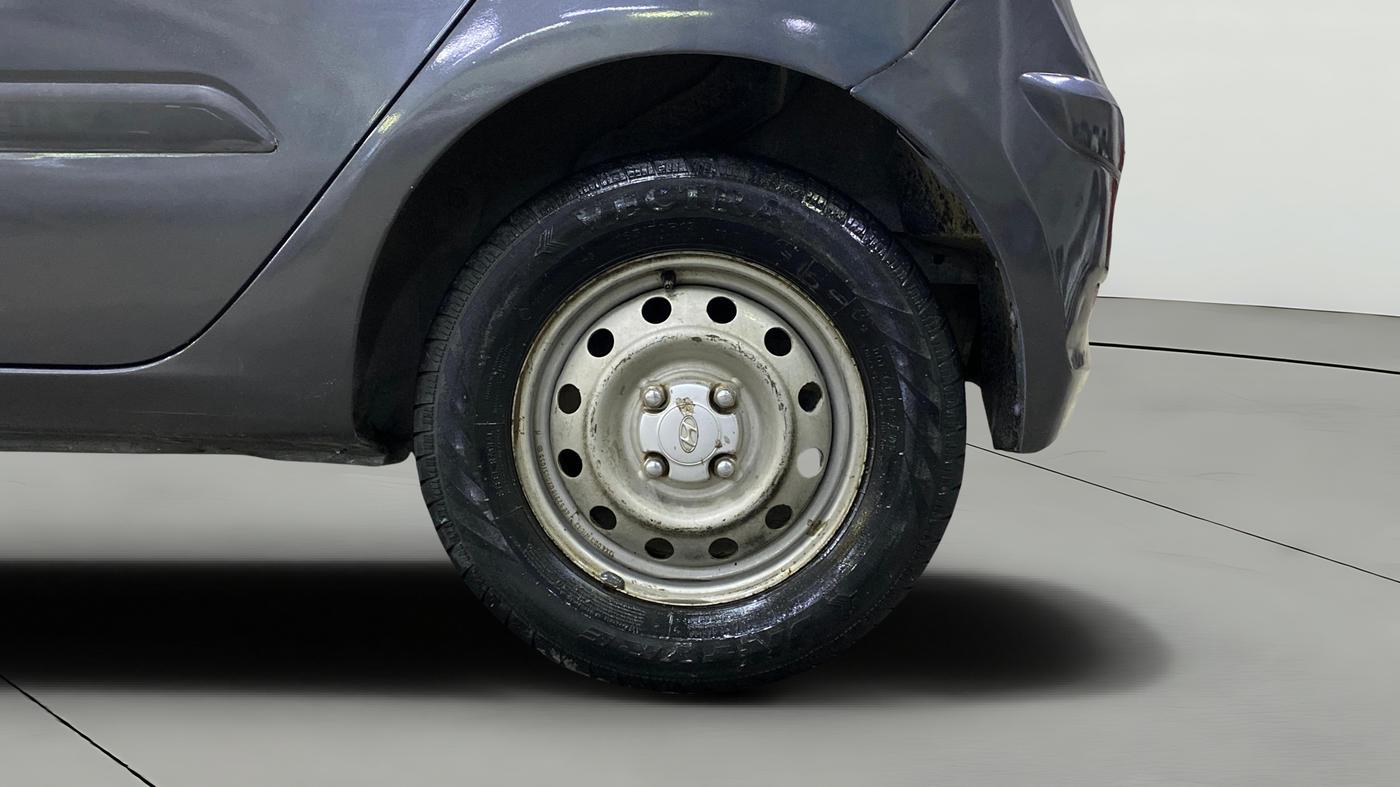 2013 Hyundai i10 ERA 1.1, Petrol, Manual, 63,826 km, Left Rear Wheel