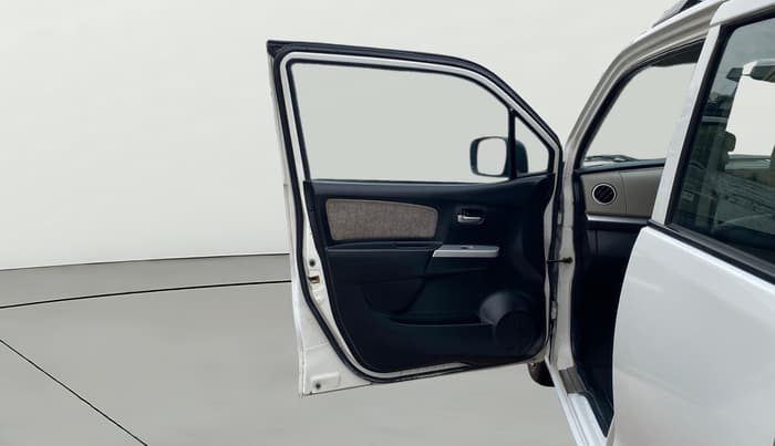 2017 Maruti Wagon R 1.0 VXI, Petrol, Manual, 66,542 km, LHS Front Door