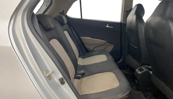 2014 Hyundai Grand i10 ASTA AT 1.2 KAPPA VTVT, Petrol, Automatic, 35,207 km, Right Side Rear Door Cabin