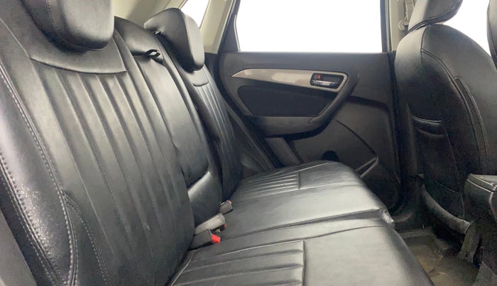 2018 Maruti Vitara Brezza ZDI PLUS, Diesel, Manual, 68,583 km, Right Side Rear Door Cabin